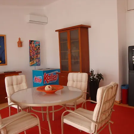 Konukevi Cerro 2*